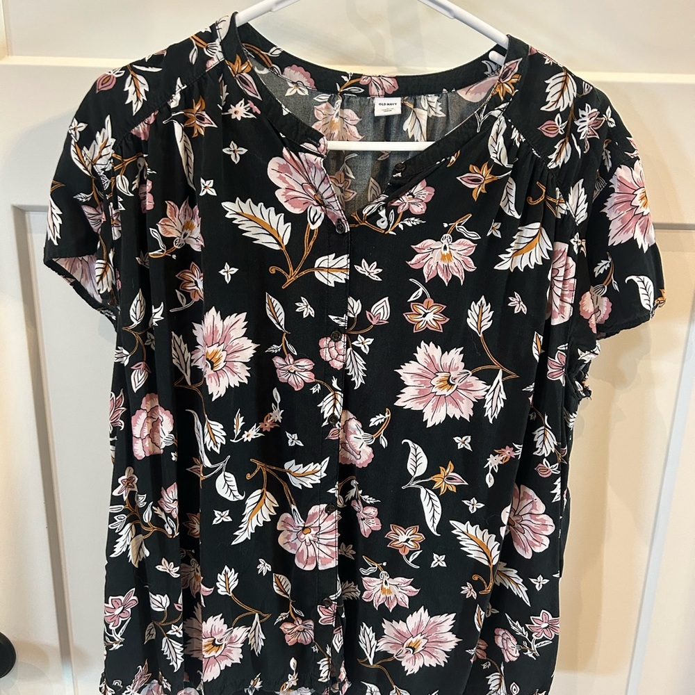 Old Navy Black Blouse with Pink and White Floral Design